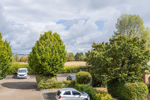 Photo 9- click for photo gallery